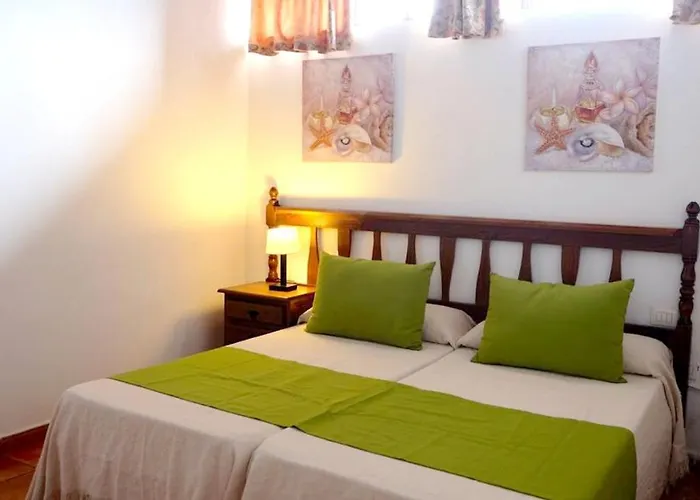 Daire Charming In Silos, 80m² With Terrace